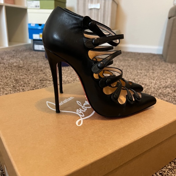 Christian Louboutin Viennana BLACK - Picture 3 of 9